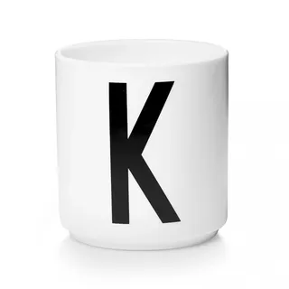 Design Letters Tasse A–Z Weiß | Beste abitur 2026 geschenke | Geburtstagsgeschenk für Männer & Frauen | Kaffeetassen, Kaffeebecher Porzellan | Abitur geschenke Tasse | Weiße Tassen 250 Ml