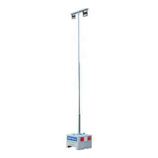 Schake Lampenmast Set 1, 5 m Masthöhe, verzinkt, 600 kg Beton- Aufstellvorrichtung, Lichtfarbe 4000 K