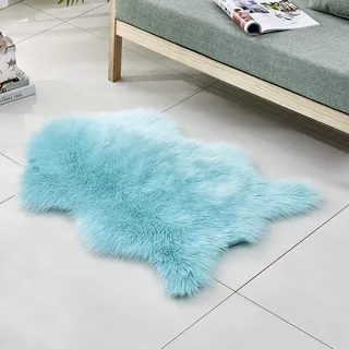 WEIDD Rutschfester Teppich, Faux Lammfell-Teppich Lang Kunstfell Schaffell Imitat Faux Bett-Vorleger Oder Matte für Stuhl Sofa for Wohnzimmer Schlafzimmer Hellblau 60x140cm geformt