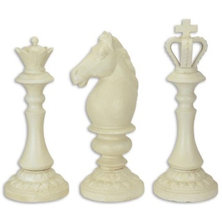 Casa Padrino Skulptur »Deko Schachfiguren Set König Dame Pferd Antik Weiß H. 34,2 cm - Gusseisen Figuren - Wohndeko - Gartendeko«