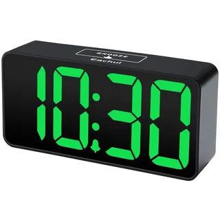 Eachui LED Wecker Digital mit USB-Ladeanschluss, Große Ziffern Display, Helligkeit und Lautstärke Regelbar, Snooze, 12/24HR, digital Uhr Netzbetrieben (Schwarz & Grün)