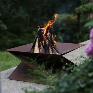 Feuerstelle Gartenfeuerstelle Feuerschale Gartenfeuer Corten-Spiralherd