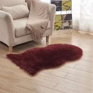 Treer Faux Lammfell Schaffell Teppich, Lammfellimitat Teppich Longhair Fell Optik Nachahmung Wolle Bettvorleger Kunstfell Dekofell Sofa Matte für Schlafzimmer Wohnzimmer (Weinrot,60X120cm)