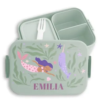 Shirtracer Mepal Lunchbox Kinder personalisiert Meerjungfrau Wal Name | Sage Grün, 900 ml, Ozean, Einschulung, Schulstart, Brotdose, Snackbox, Vesperdose, mit Fächern, spülmaschinenfest, Schule