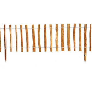 H4L Staketenzaun mit Steckpfosten Haselnuss Holzzaun Rollzaun Naturzaun Stakete 5m Gartenzaun unbehandelt 50 7-8