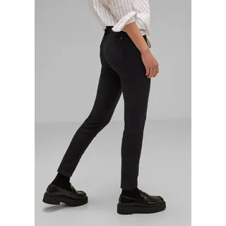 Gerade Jeans STREET ONE Gr. 36, Länge 30, schwarz (clean black thermo) Damen Jeans Gerade 5-Pocket-Style
