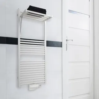 Zehnder Zeno Wing Badheizkörper 1184 x 600 mm 642 W weiß Mittelventil
