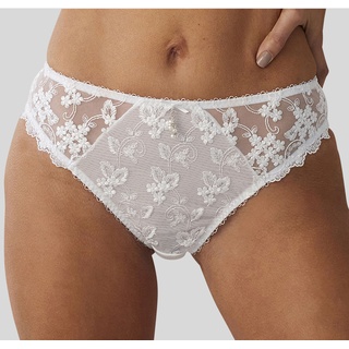 Slip LASCANA Gr. 52/54, weiß Damen Unterhosen Klassische Slips Dessous mit schöner Blümchen-Stickereispitze