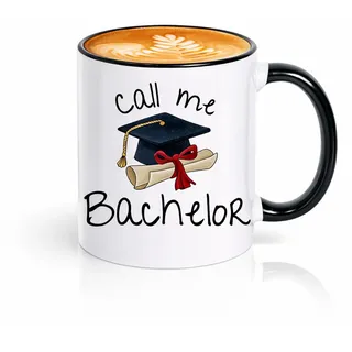 Bachelor Geschenk Zur Bestandenen Prüfung - Lustige Call Me Bachelor Kaffeetasse Mit Doktorhut & Diplom - Originelles Abschluss Geschenk Für Studenten Zum Uni-Abschluss & Studium - Keramikbecher 330ml