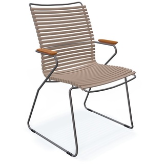 Houe Click Stuhl mit Armlehne - hohe Rückenlehne sand