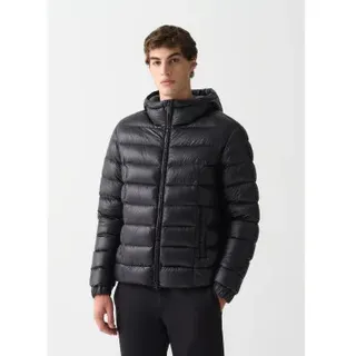 Colmar für Herren. 1271 Glänzende schwarze Kapuzenjacke mit schwarzer Kapuze (46), Lässig, Recyceltes Polyester, Nachhaltig