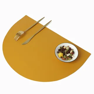 Tischsets Abwaschbar 4er Set, Halbrundes Platzset Lederoptik Kunstleder Wasserdicht Platzdeckchen Tischset für Hause Küche Restaurant und Hotel (Gelb,4er Set)