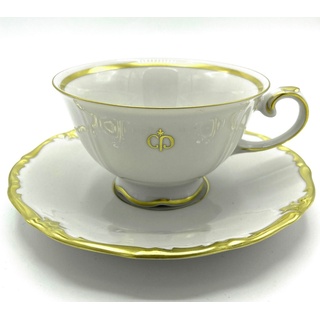 Casa Padrino Luxus Barock Porzellan Kaffeetasse mit Untertasse Weiß / Gold - Edles Reichenbach Porzellan - Made in Germany