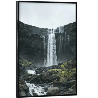 artboxONE Poster mit schwarzem Rahmen 30x20 cm Natur Fossá Waterfall of Faroe Islands - Bild Wasserfall Berg fine Art