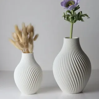 Design 3D Vase Kunststoff „ONDA“– bruchsichere Blumenvase modern, Deko Vase mit skulpturaler Form (Weiss, Höhe 15 cm)