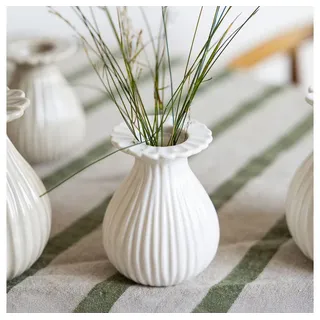 Storefactory Dekoobjekt Vase Vallby - weiß 9 cm