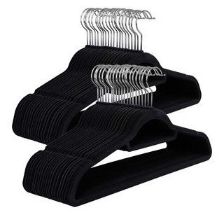 Songmics Kleiderbügel CRF50B, mit Samt, aus Kunststoff, schwarz, 45cm breit, 50 Stück