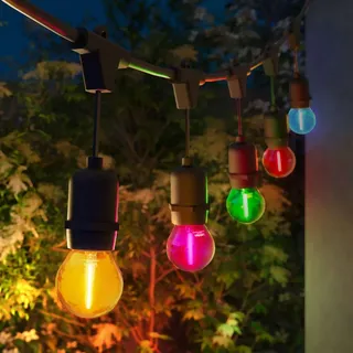 Ledvion - LED Lichterkette Außen, 50M, IP65, 50W, 220-240V, Inkl. 50 LEDs, Outdoor Lichterkette Strom, Gartenbeleuchtung, Wasserdicht, Verknüpfbar - Schwarz