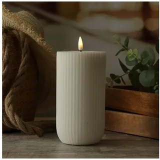 Deluxe Homeart LED-Kerze Mia gerillt Echtwachs flackernd H: 15cm D: 8cm weiß mit Rillen weiß