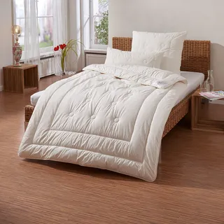 Traumschlaf Merino Zirbendecke warm, Füllung: 100% Schurwolle mit Zirbenholzspänen 240x220 cm - weiß